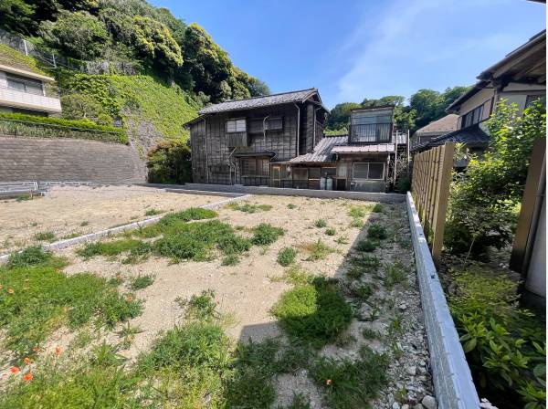 陽当たり良好の整形地です