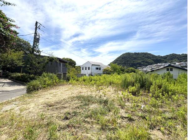 高台ならではの抜け感のある眺望