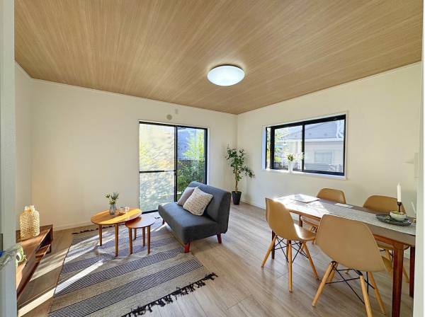 可愛らしいリビング。