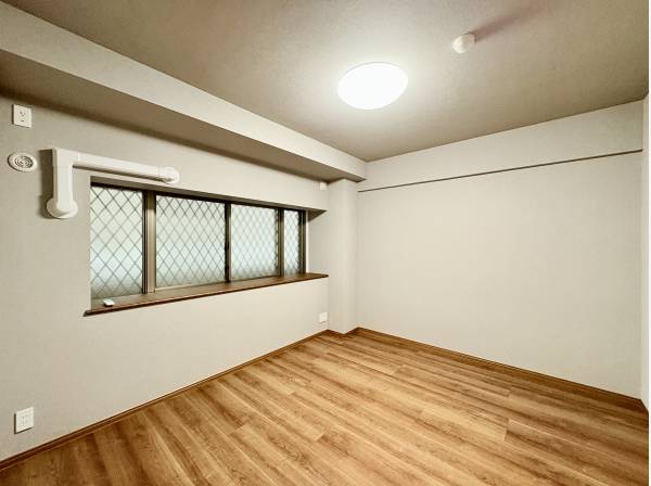 約7帖の洋室ウォークインクローゼット付きです