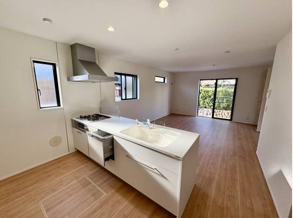 食洗器完備のシステムキッチン