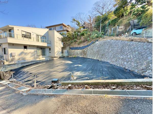 敷地面積243.94㎡。