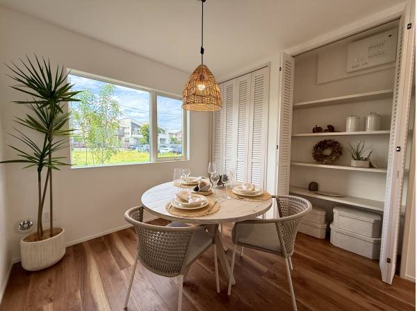 裏側が駐車場で抜けており良いですね！