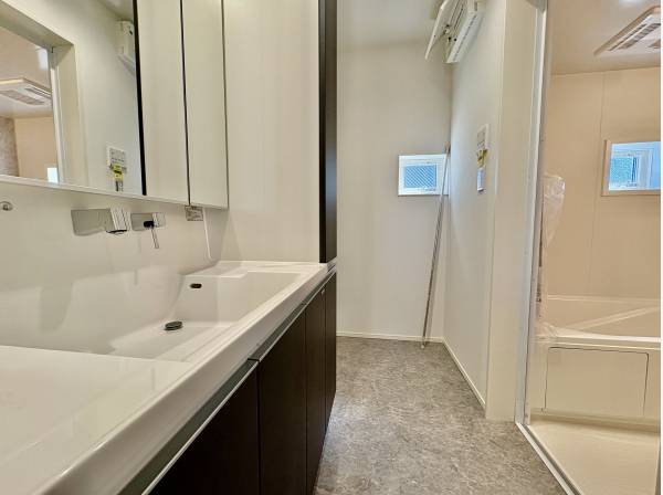 洗面室もいい感じ♪