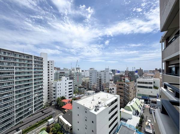 湘南の街並みを見渡せる開放的な眺望