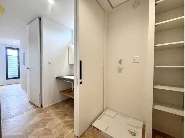 ランドリールームは独立タイプ