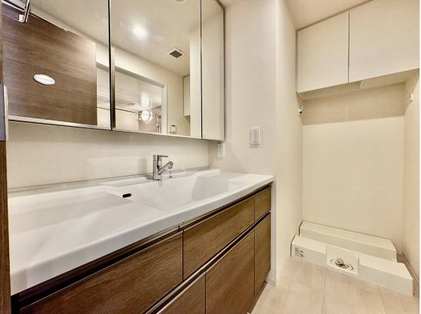 洗面台も広くて使いやすいです。