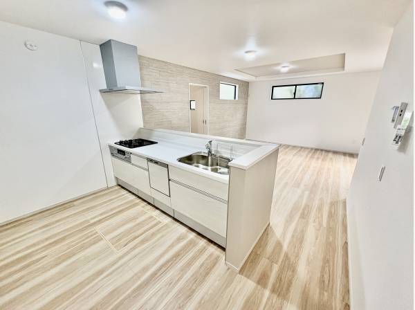 LDKは約18帖あります。