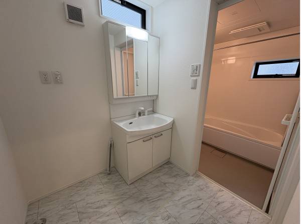 洗面所も広いですね