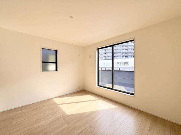 洋室は全4室ございます！
