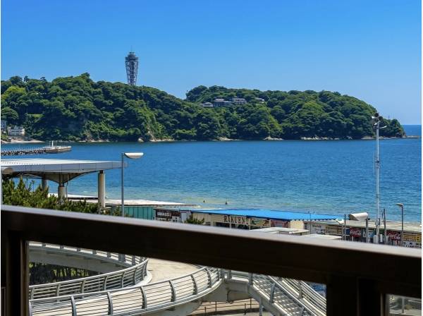 江の島方面もしっかりと見えます