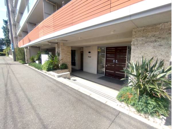 マンションエントランス部分
