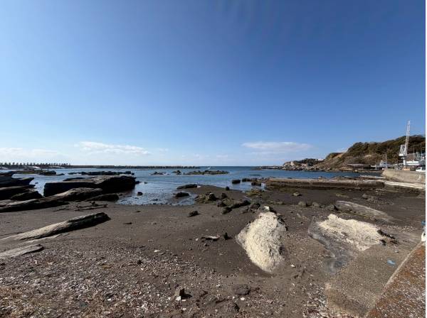 海は通りを挟んで目の前！！