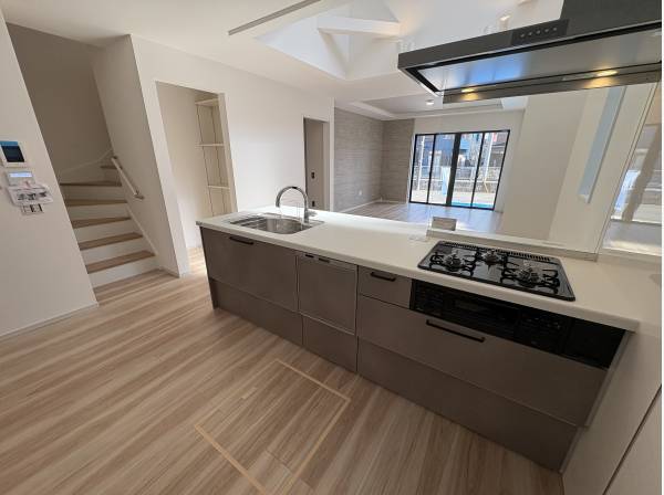 キッチンからの風景になります。