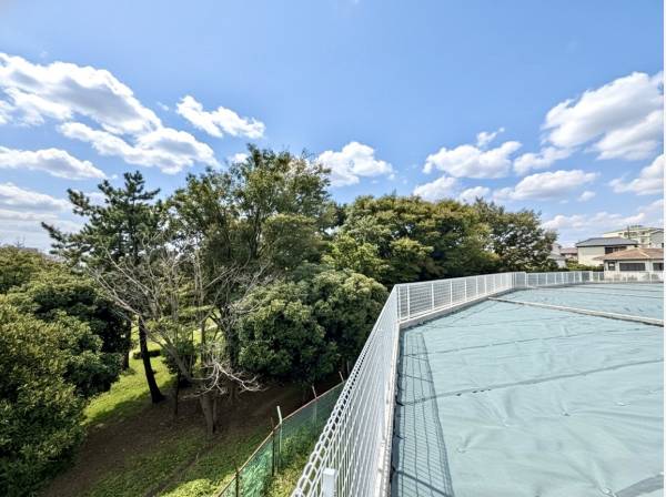 窓を大きくとった建物がオススメ