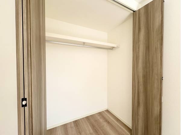 各お部屋に収納スペースも完備！