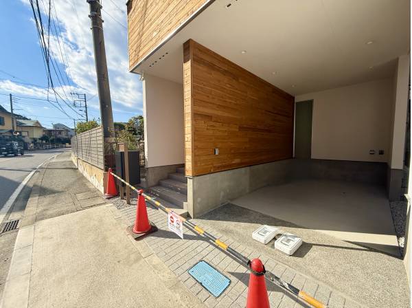 天然木をふんだんに使用したデザイナーズハウス！