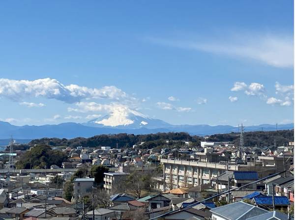 綺麗に富士山を望みます