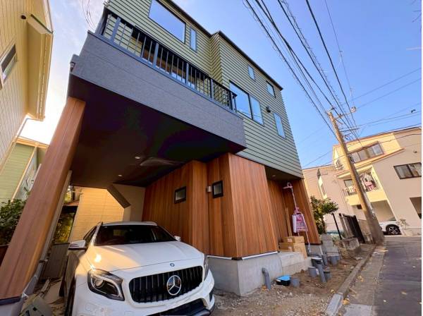 湘南らしいスタイリッシュなこちらのお家で素敵な湘南ライフ！