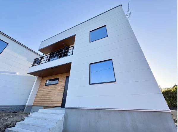 デザイナーズハウスが長井に登場！