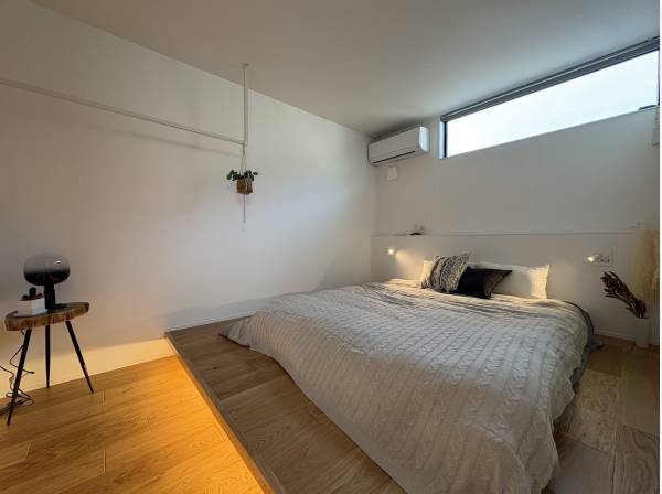 ゆったりと過ごせる主寝室