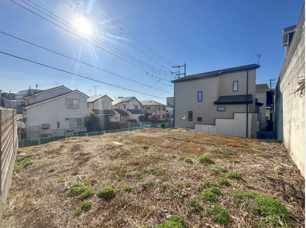 陽当たりの良い開放感に包まれた売地