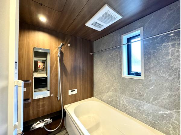 高級感のあるバスルーム