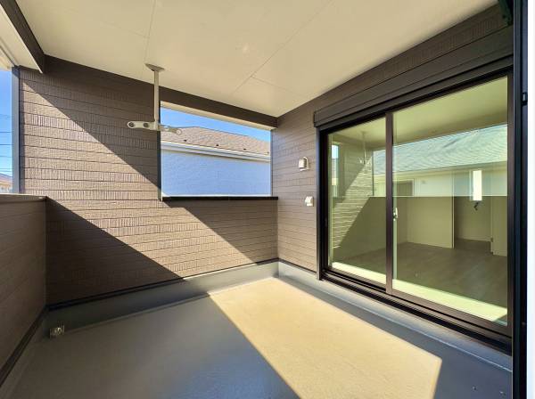 大きな空間のインナーバルコニー