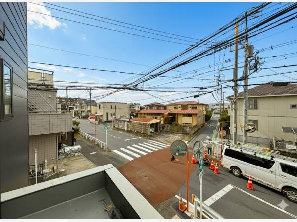 2階からの眺望も抜けております!