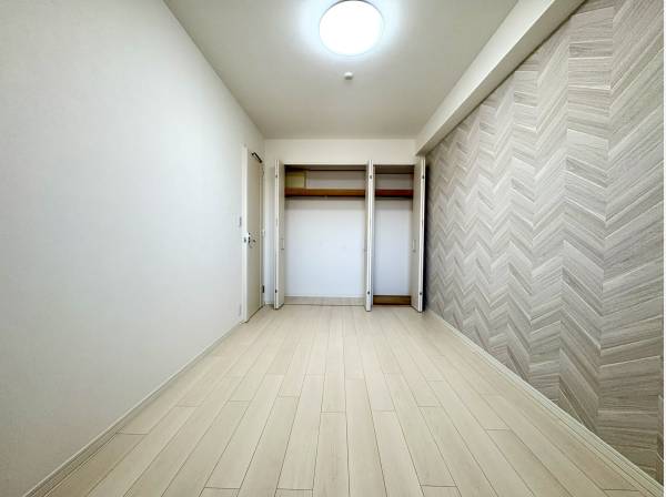 ウォークインクローゼット付きのゆとりの空間。