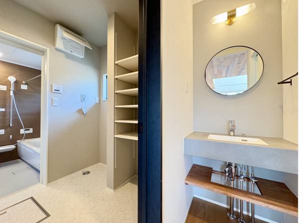 パウダールーム　バスルーム