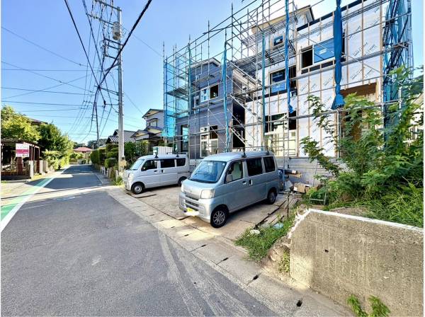 駐車は2台可能です。