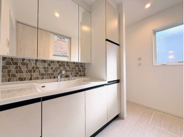 サニタリールームもおしゃれです