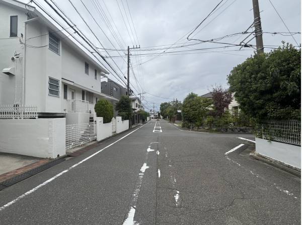 湘南モノレール「片瀬山」駅徒歩10分