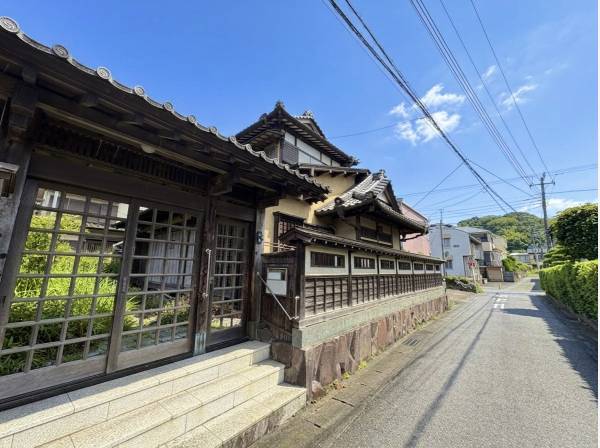 石垣に守られたプライベート空間