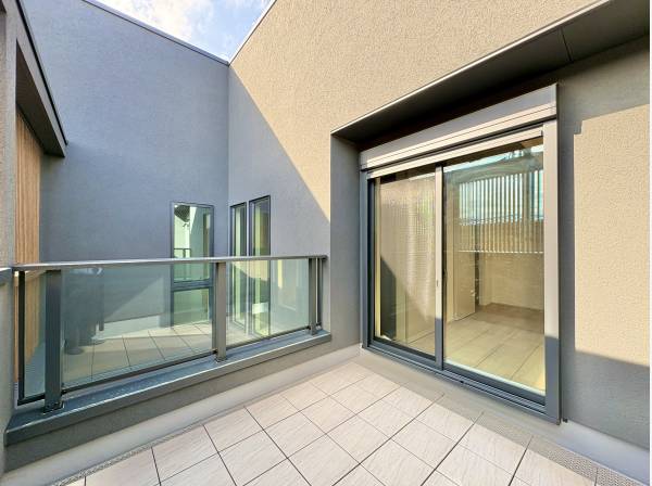 洗濯物を干す以外にも、生活スタイルに合わせ様々な用途で活用できます