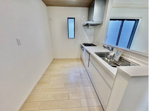 キッチンスペースも広いので、料理が楽しくなりますね！