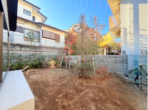 広々としたお庭で休日にはBBQなんていかがでしょう