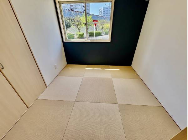 1階には畳の部屋もあります。