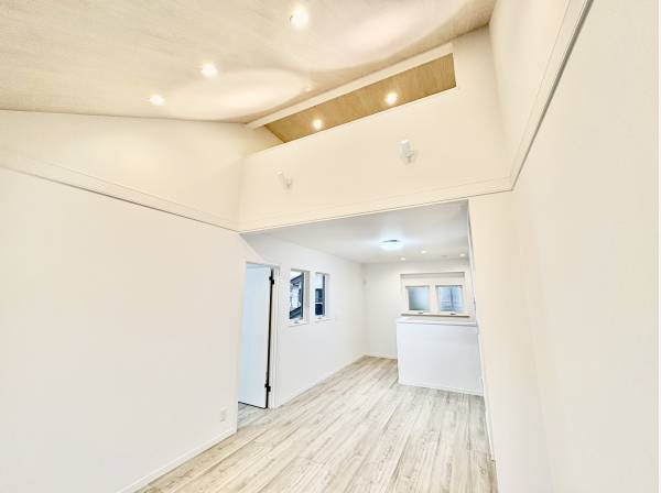 LDKとロフトの一体感がいいですね！ロフトから話が出来ますよ！