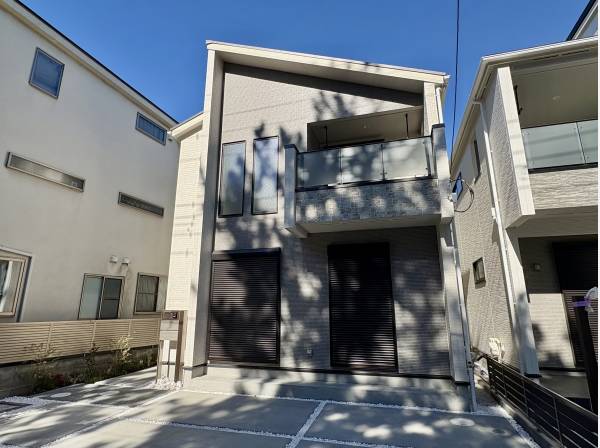 駐車は2台可能です。