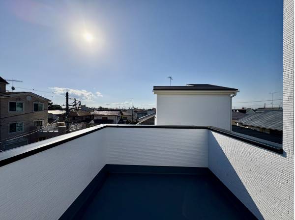 ルーフバルコニー