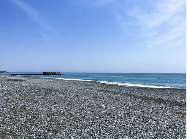 海まで徒歩1分！（約80ｍ）