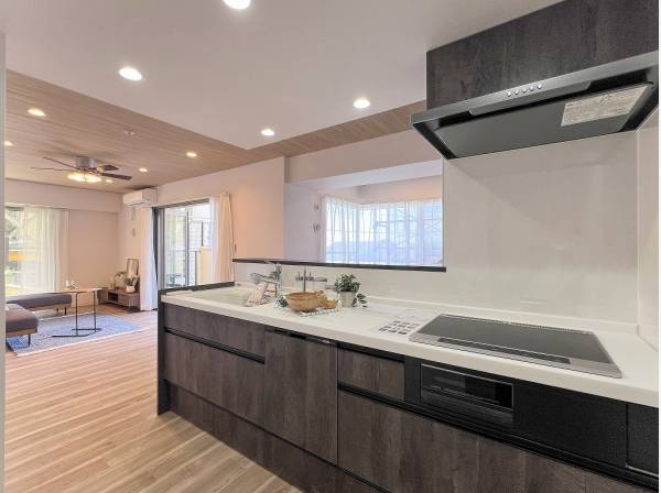 お料理中も自然と会話が弾みそうですね