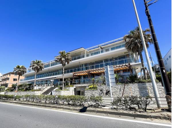 材木座テラスまで徒歩14分 (約1100ｍ)