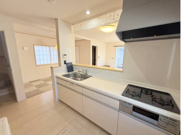 収納豊富なキッチン