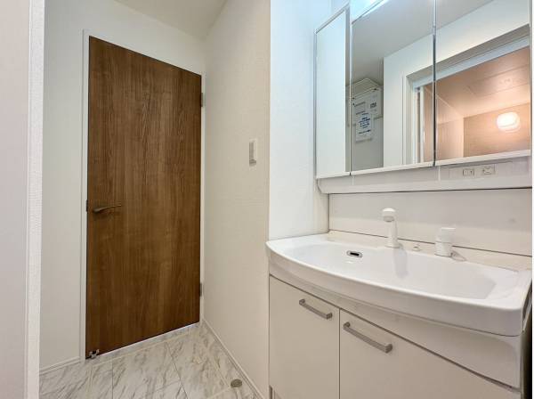 パウダールーム