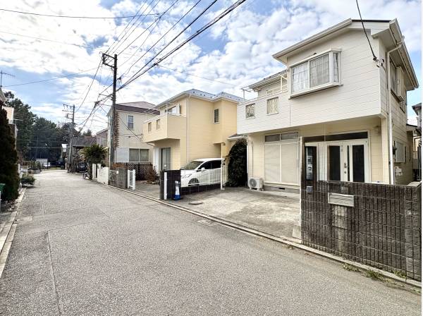 解体後更地渡しです。お好みの建物を建築いただけます。