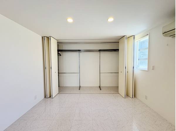 洋室８帖広いクローゼットがあります