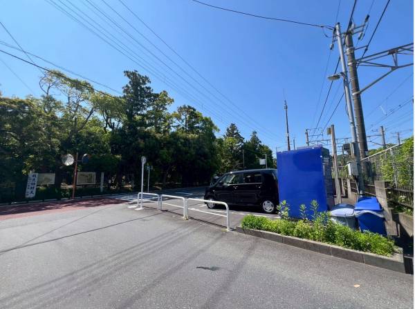風情溢れる自然を身近に感じられる素敵な立地です
